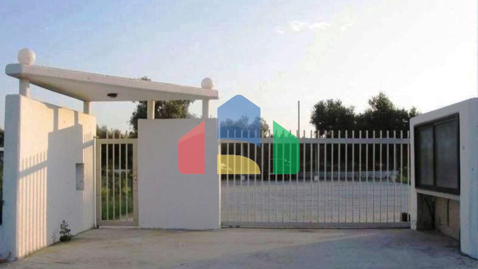 Продаж - Бізнес 640 m² на Родосі