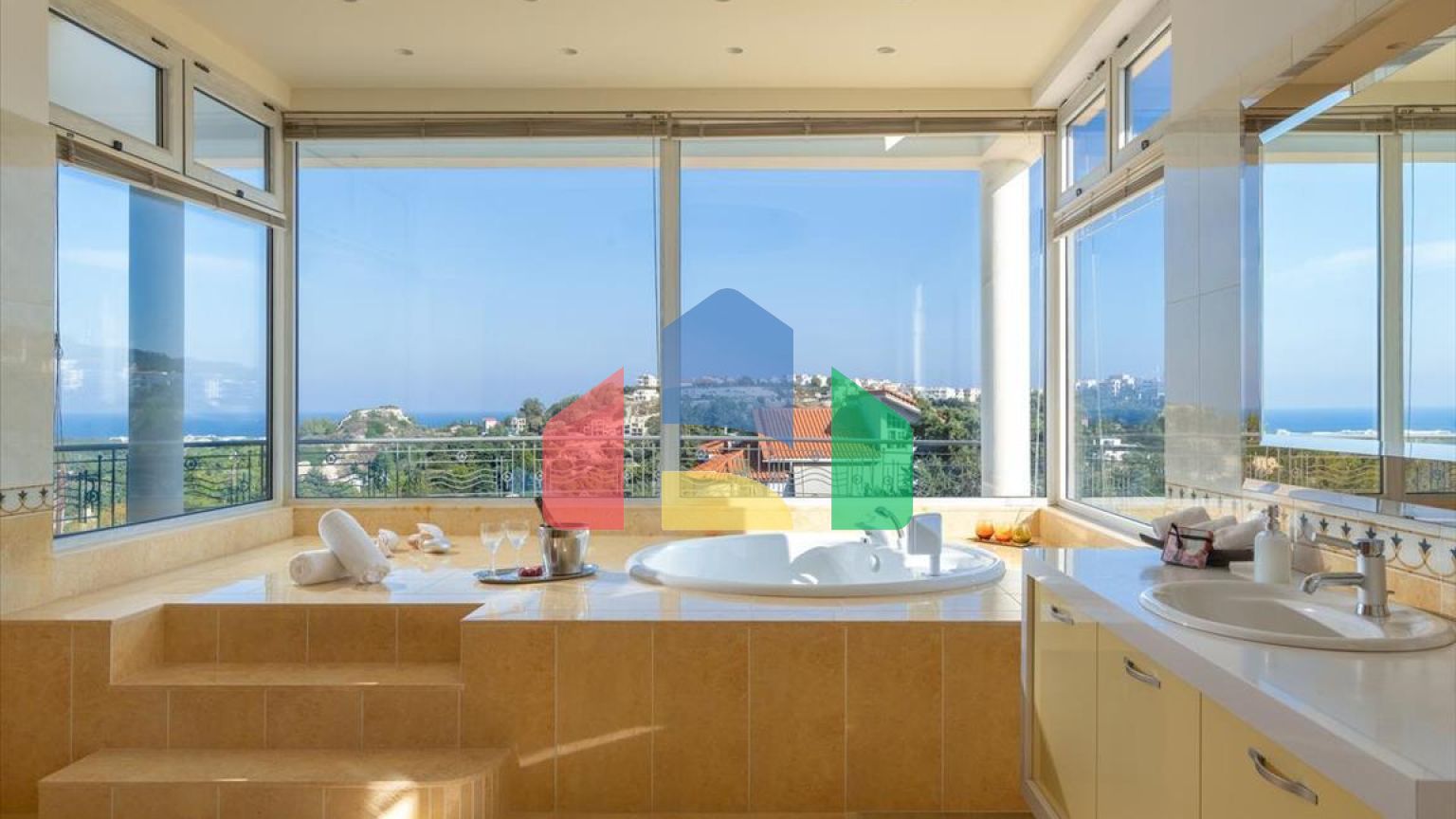 Продажа - Вилла 600 m² на Родосе