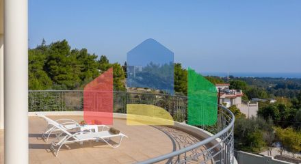 Продажа - Вилла 600 m² на Родосе