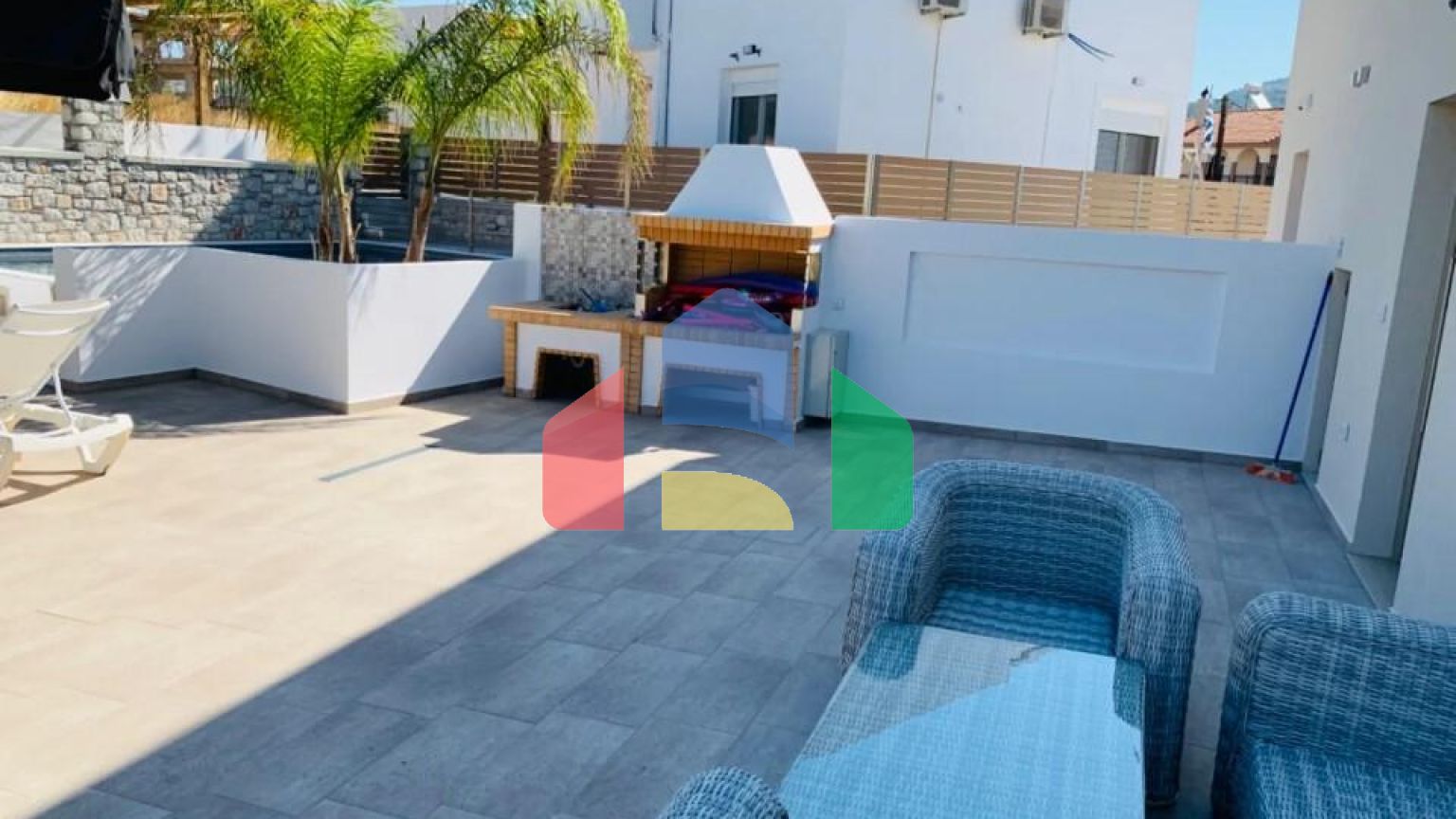 Продажа - Вилла 200 m² на Родосе