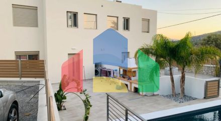 Продажа - Вилла 200 m² на Родосе