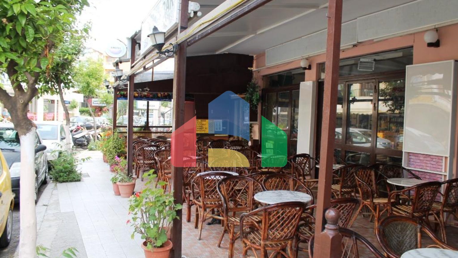 Продажа - Бизнес 700 m² на Родосе