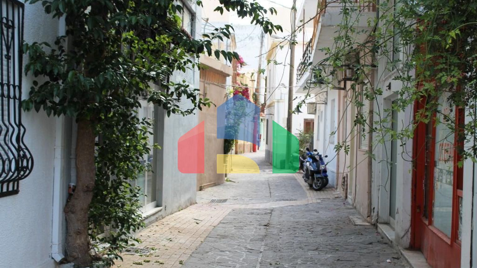 Продажа - Бизнес 700 m² на Родосе