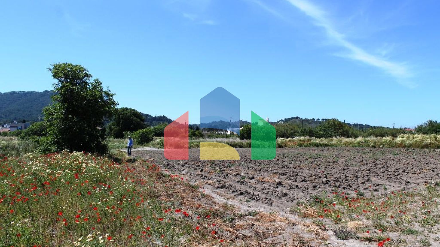 Продаж - Земельна ділянка 18755 m² на Родосі