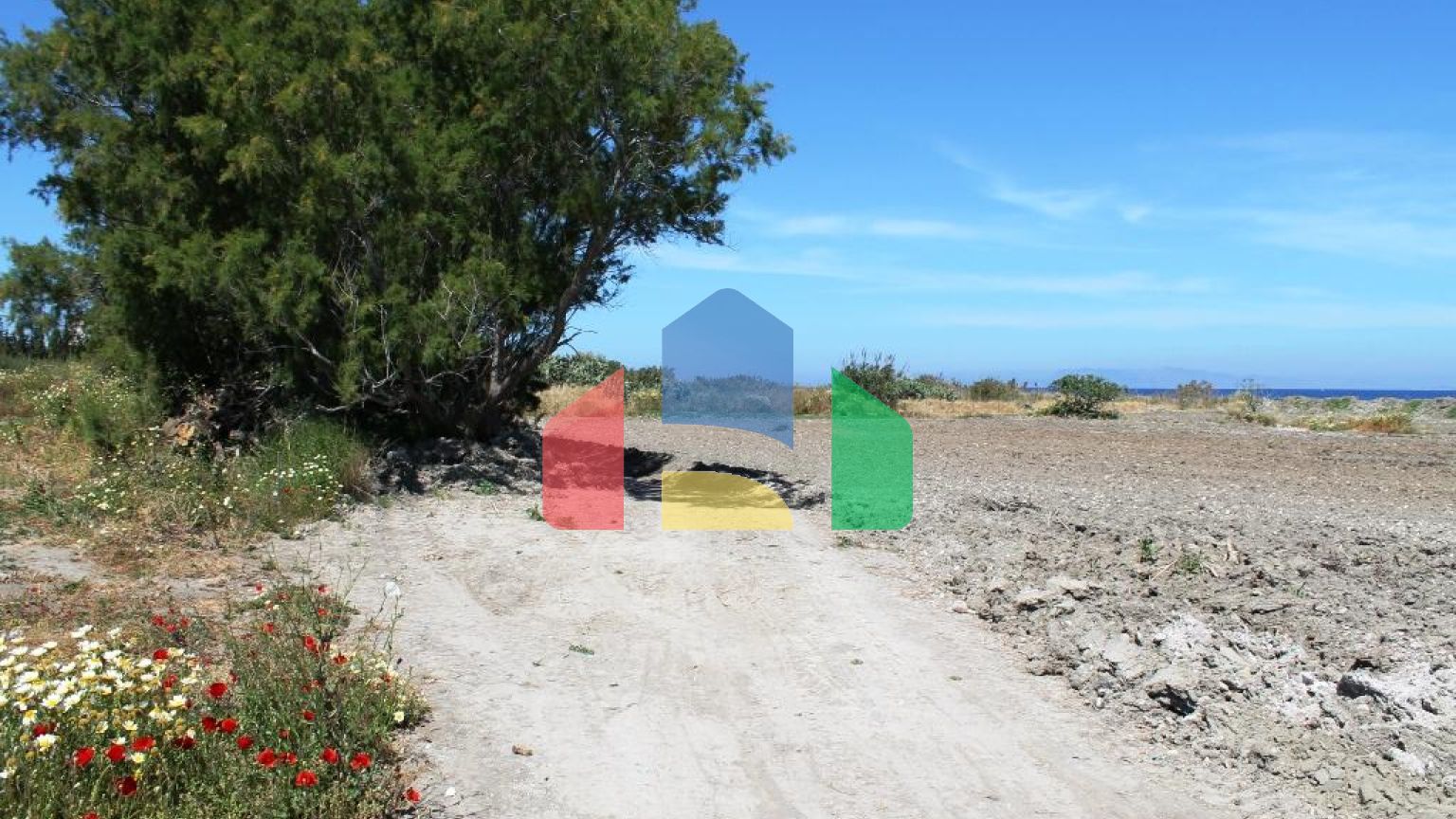 Продаж - Земельна ділянка 18755 m² на Родосі