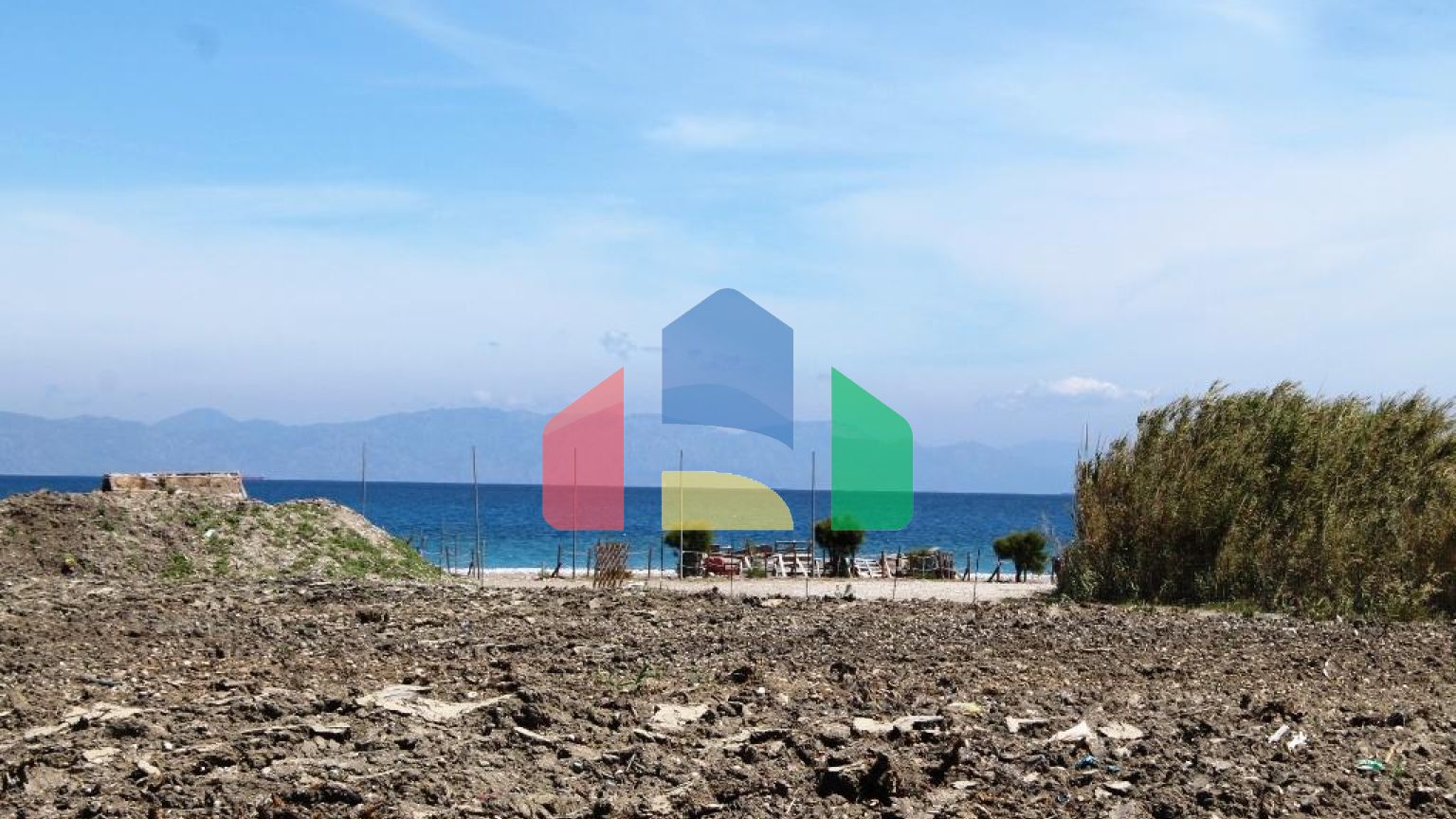 Продаж - Земельна ділянка 18755 m² на Родосі