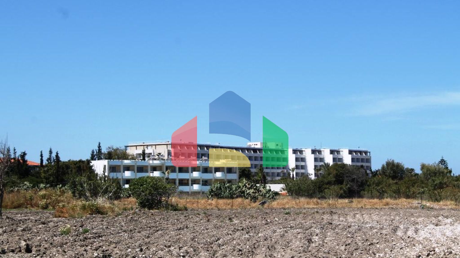 Продаж - Земельна ділянка 18755 m² на Родосі