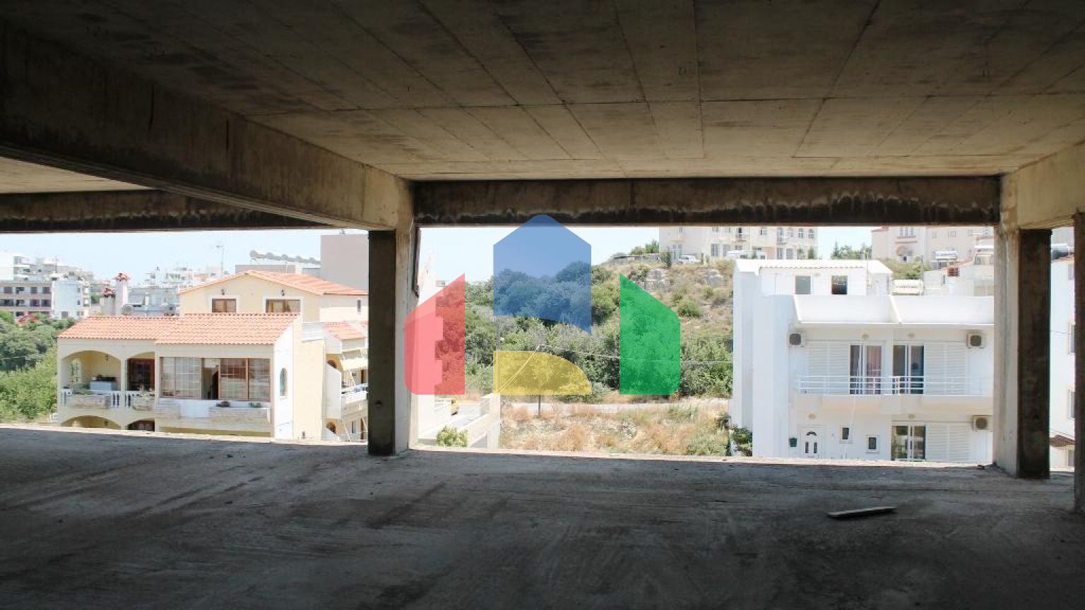 Продаж - Бізнес 3000 m² на Родосі