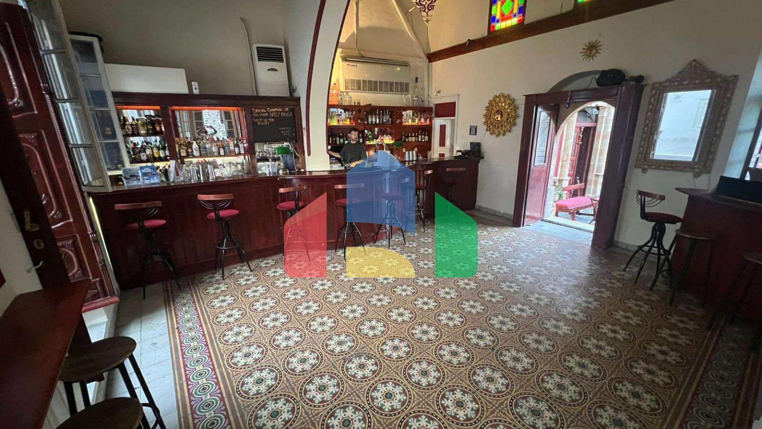 Продаж - Бізнес 500 m² на Родосі