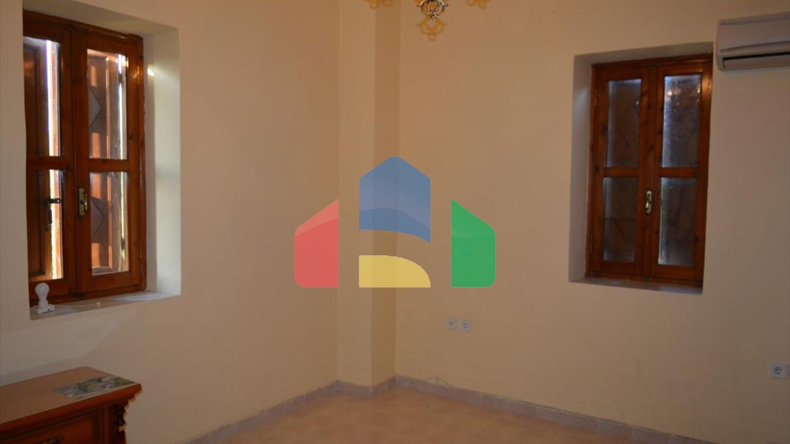 Продаж - Котедж 160 m² на Родосі