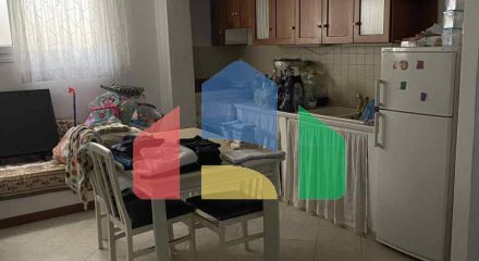 Продажа - Коттедж 300 m² в Серресе