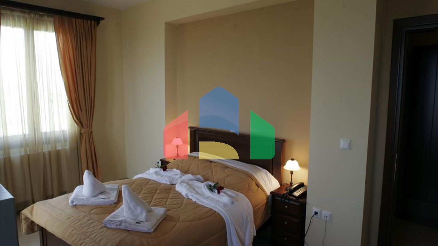 Продажа - Гостиница 1688 m² в Серресе