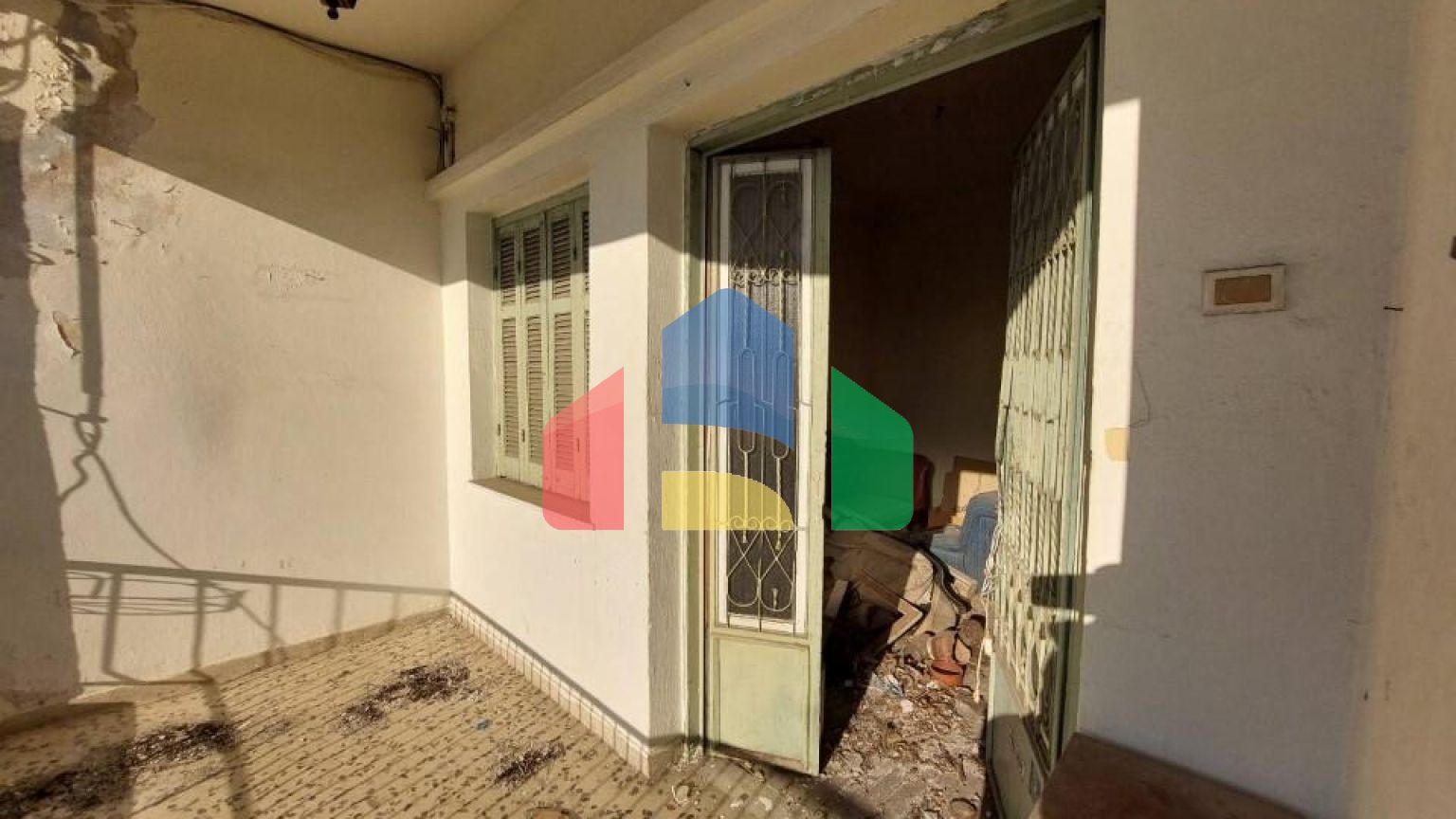 Продаж - Будівля 140 m² в Салоніках