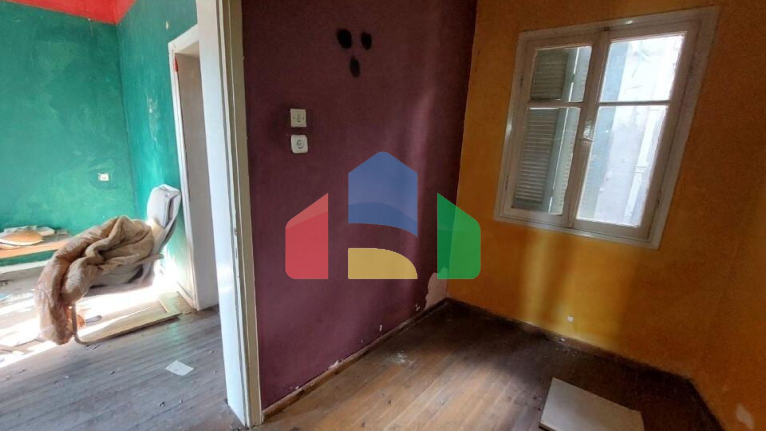 Продаж - Будівля 140 m² в Салоніках