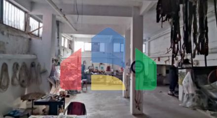 Продаж - Комерційна нерухомість 454 m² в Салоніках