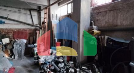 Продаж - Комерційна нерухомість 454 m² в Салоніках