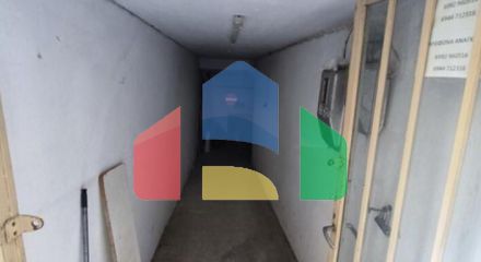 Продаж - Комерційна нерухомість 454 m² в Салоніках