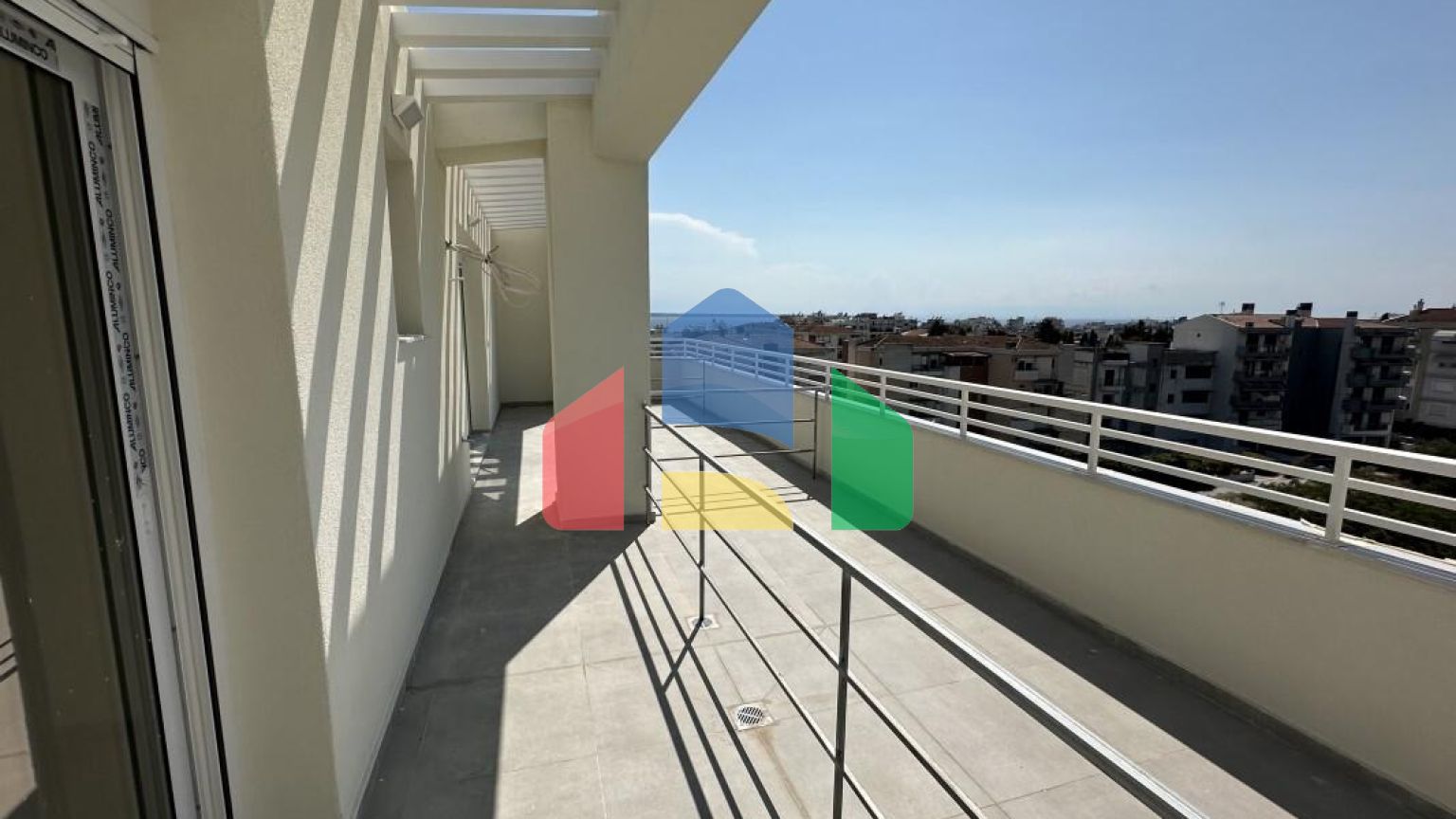 Продажа - Двухуровневая квартира 155 m² в Салониках