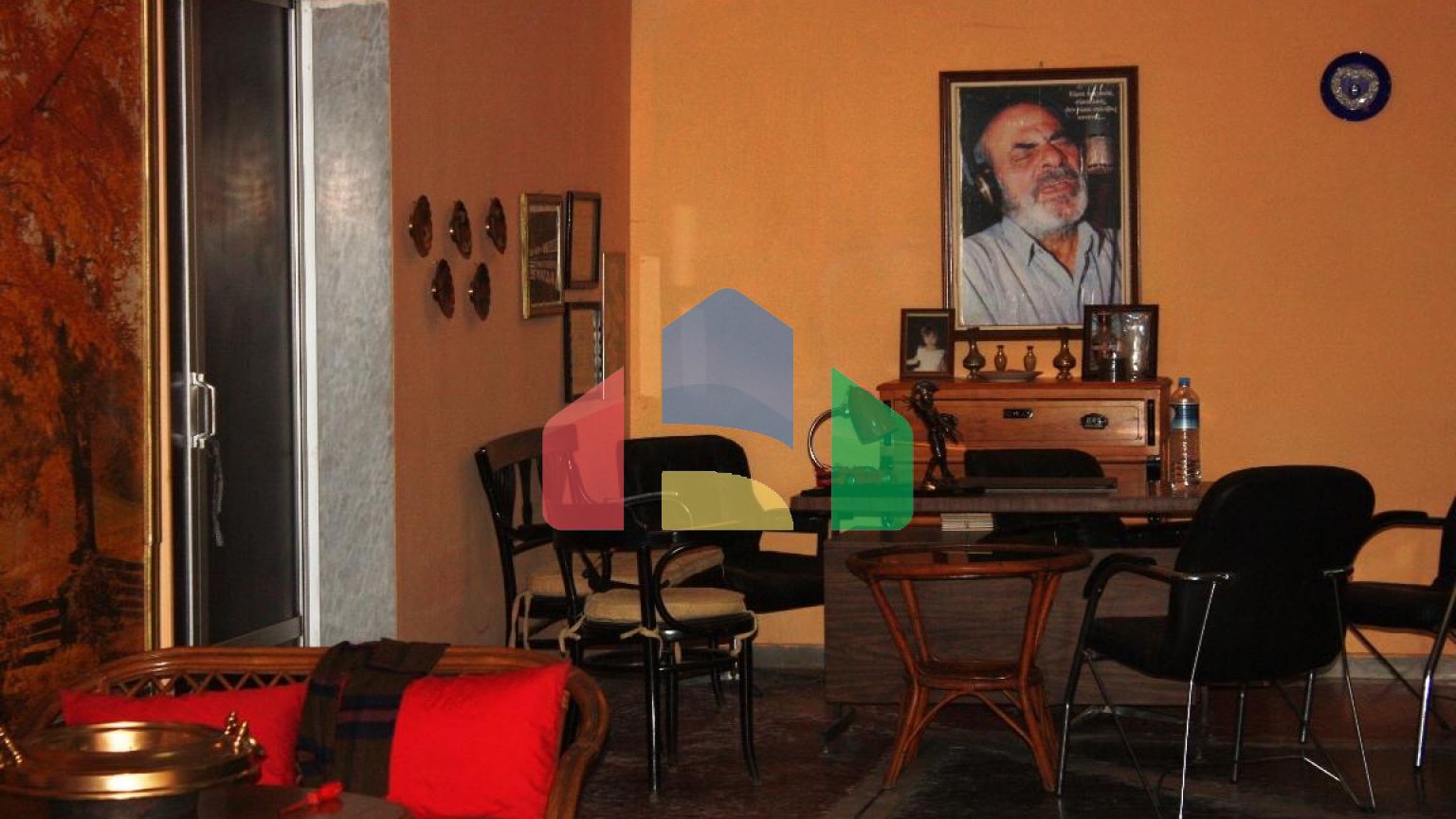 Продажа - Здание 1700 m² в Салониках