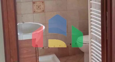 Продаж - Таунхаус 120 m² в Салоніках