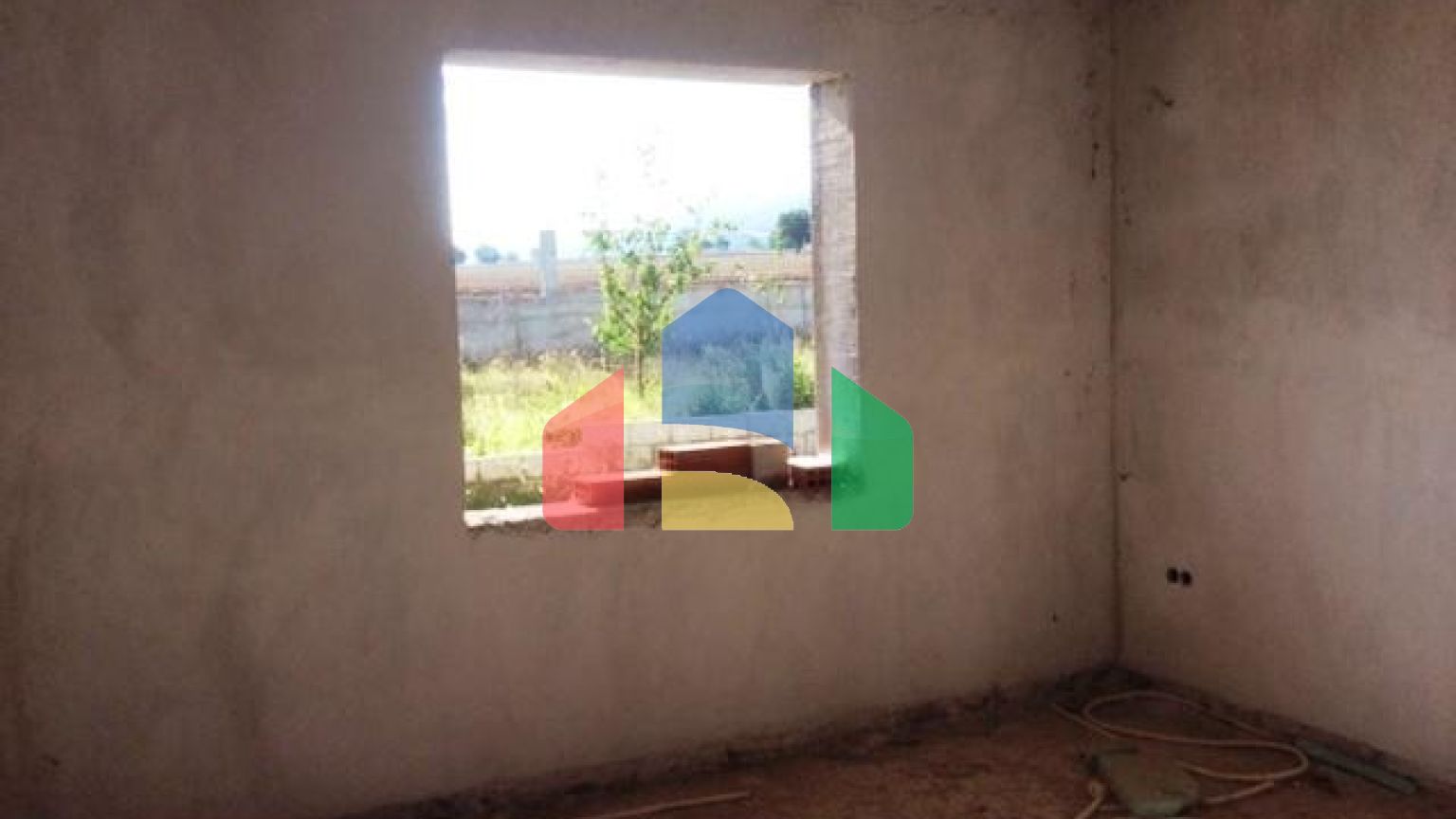 Продаж - Котедж 345 m² в Салоніках