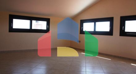 Продаж - Котедж 280 m² в Салоніках Продаж - Котедж 280 m² в Салоніках