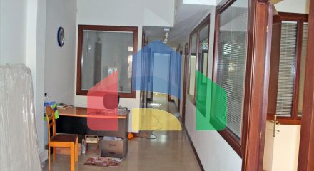 Продажа - Коммерческое помещение 300 m² в Салониках