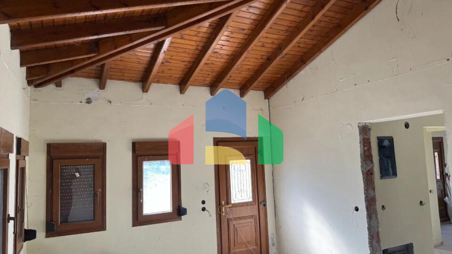 Продаж - Котедж 310 m² в Салоніках