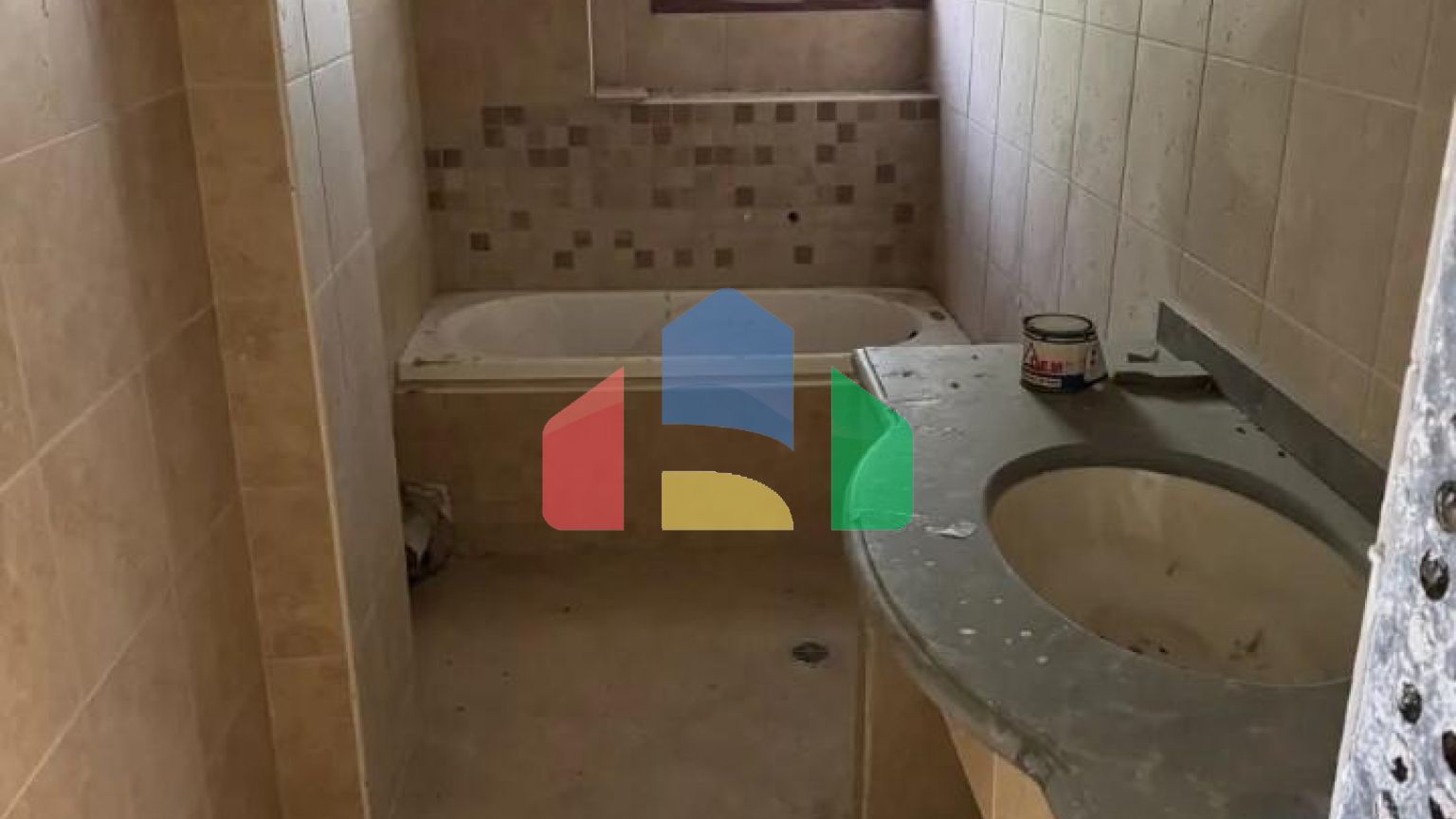 Продаж - Котедж 310 m² в Салоніках