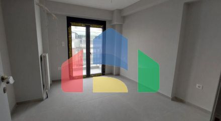 Продаж - Таунхаус 106 m² в Салоніках