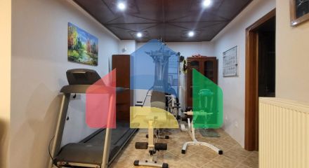 Продаж - Котедж 230 m² в Салоніках