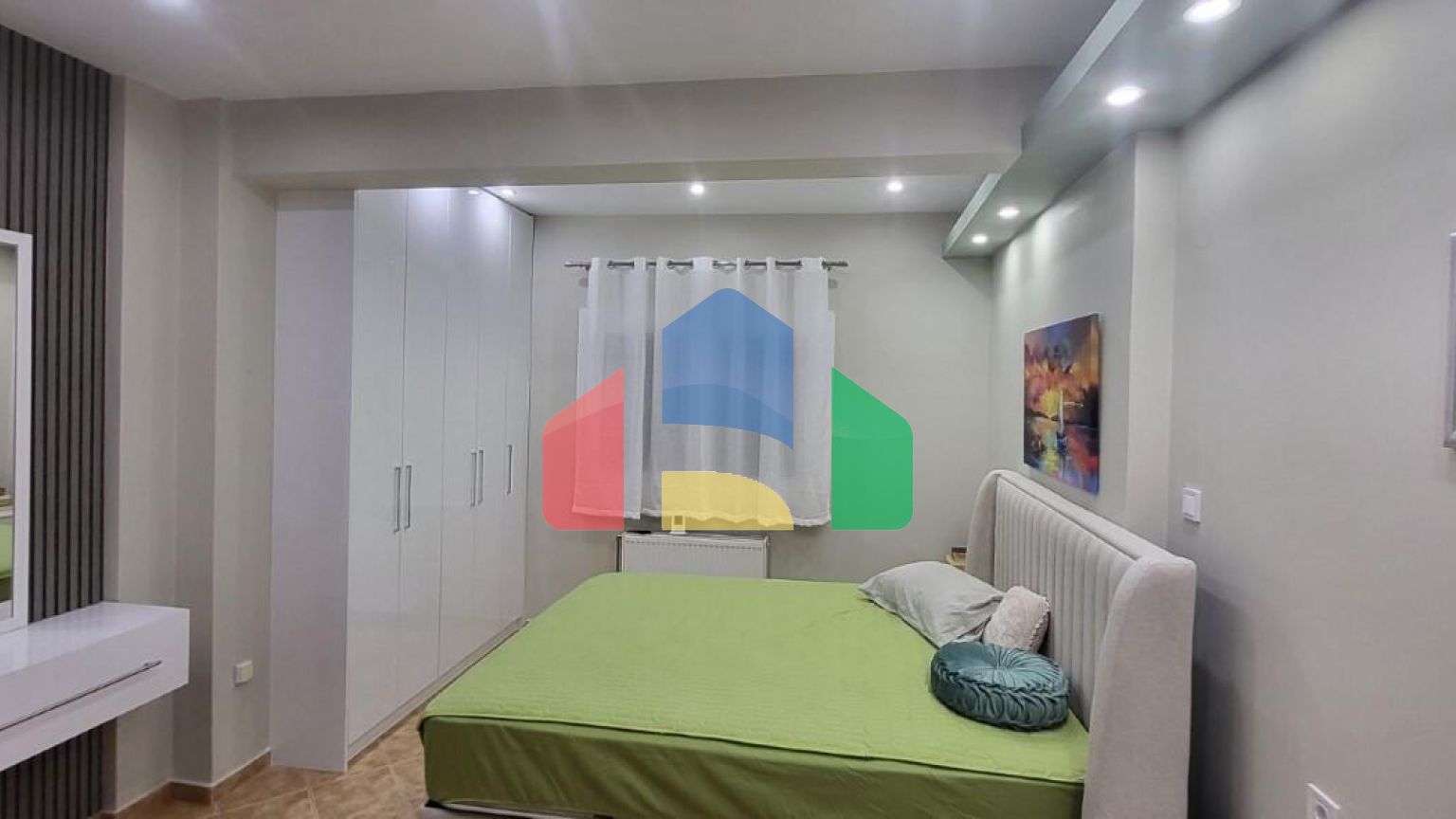 Продаж - Котедж 230 m² в Салоніках