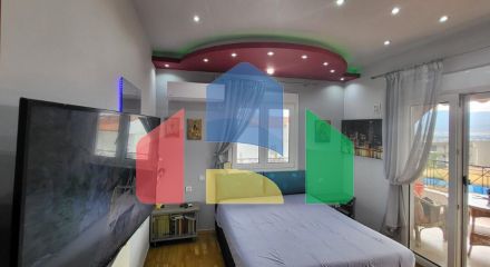 Продаж - Котедж 230 m² в Салоніках