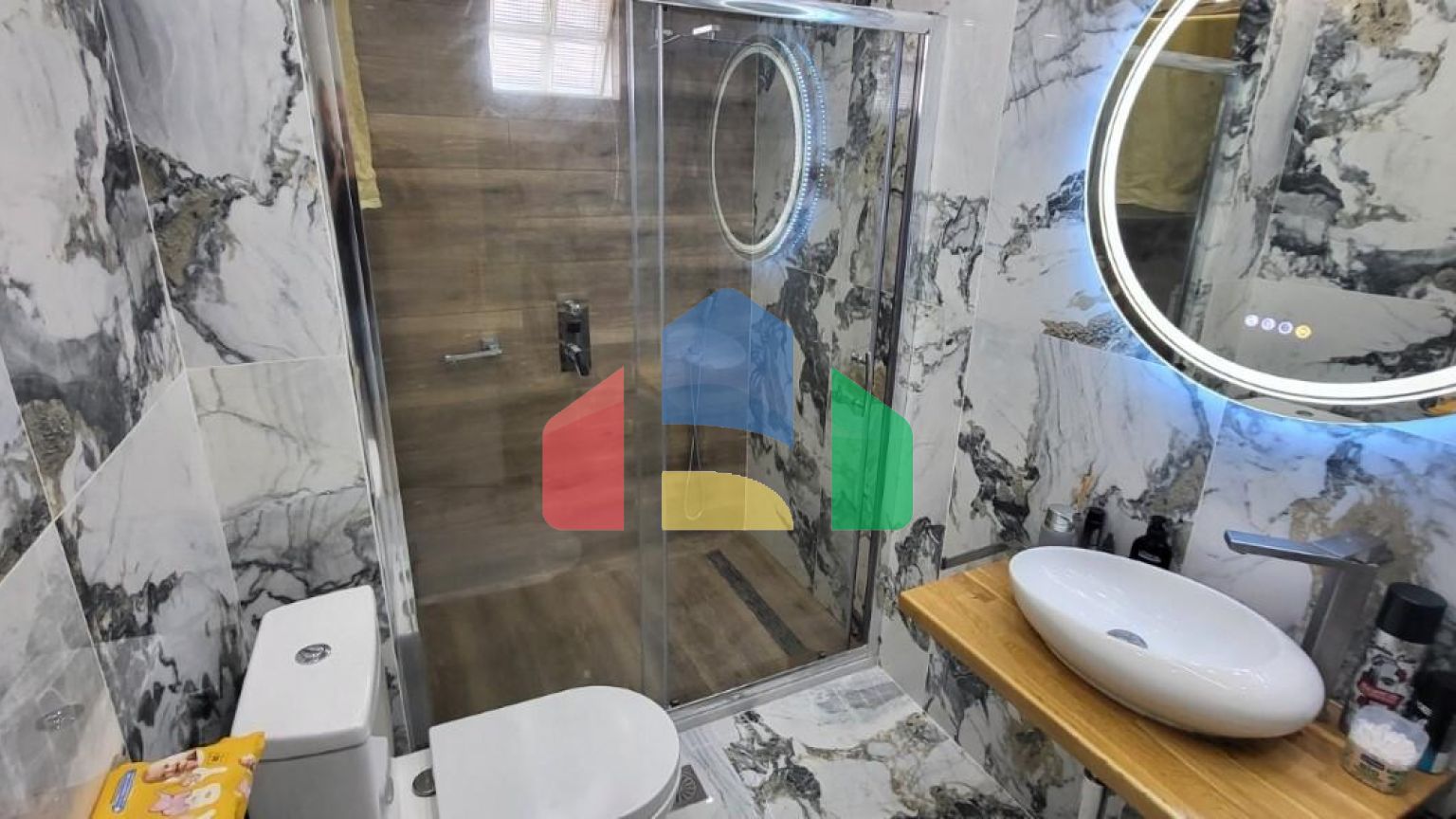 Продаж - Котедж 230 m² в Салоніках