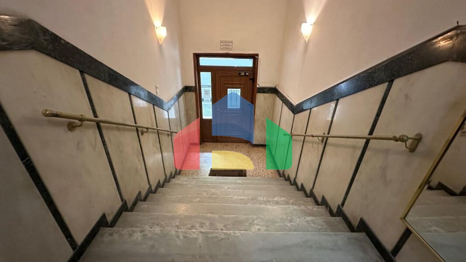 Продаж - Квартира 39 m² в Салоніках