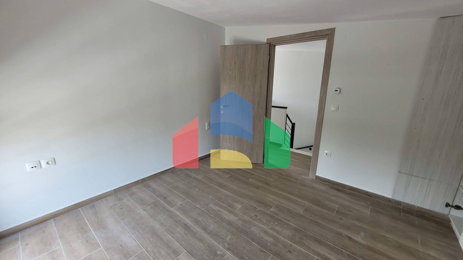 Продажа - Таунхаус 110 m² в Салониках