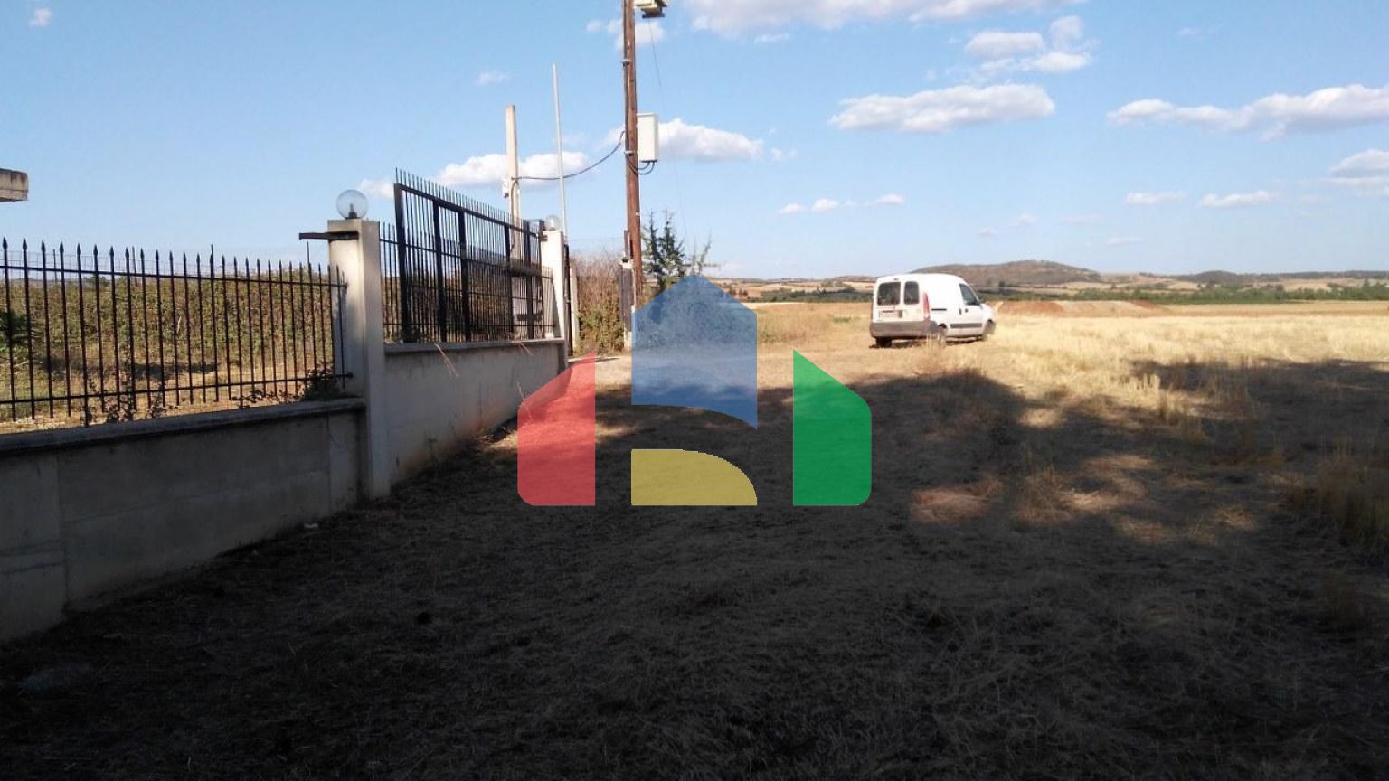 Продажа - Здание 1200 m² в Салониках