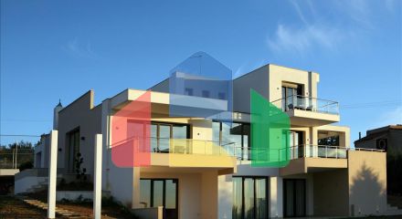 Продаж - Вілла 680 m² в Салоніках