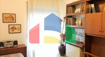 Продаж - Квартира 190 m² в Салоніках