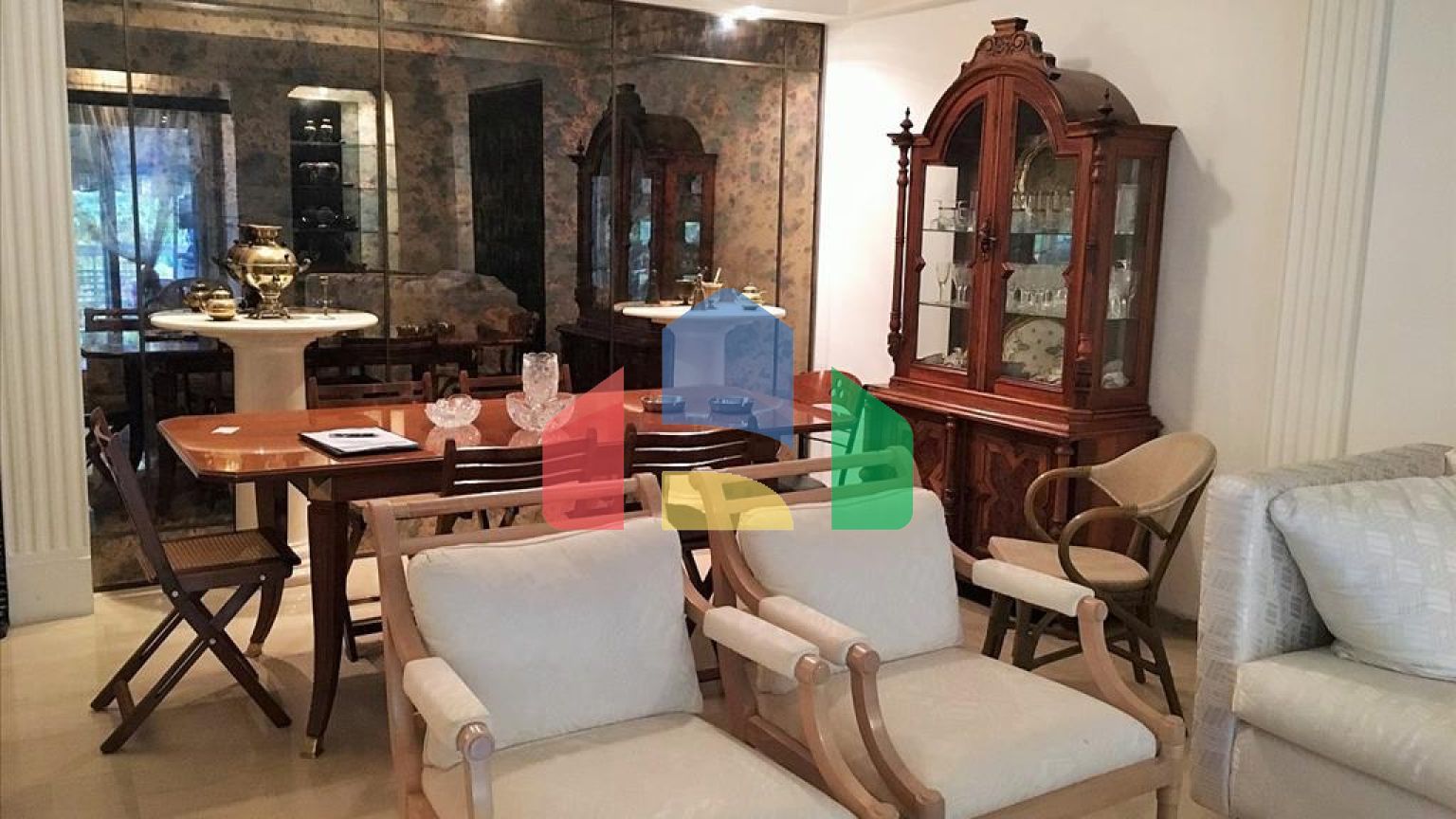 Продаж - Квартира 190 m² в Салоніках