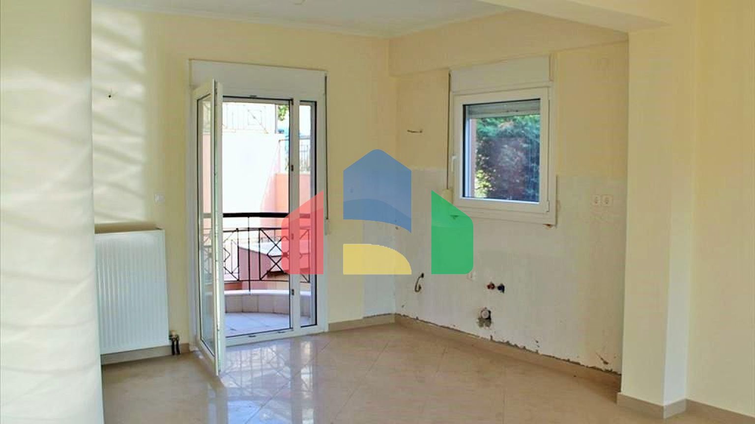 Продаж - Таунхаус 200 m² в Салоніках