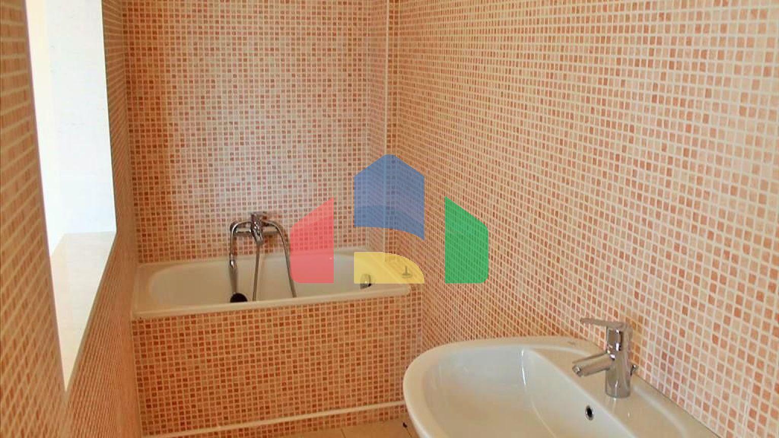 Продаж - Таунхаус 200 m² в Салоніках