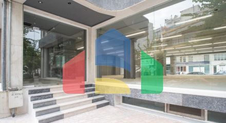 Продаж - Комерційна нерухомість 815 m² в Салоніках
