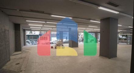 Продаж - Комерційна нерухомість 815 m² в Салоніках Продаж - Комерційна нерухомість 815 m² в Салоніках