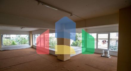 Продаж - Комерційна нерухомість 815 m² в Салоніках Продаж - Комерційна нерухомість 815 m² в Салоніках