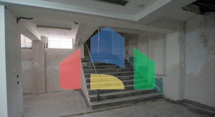 Продаж - Комерційна нерухомість 815 m² в Салоніках Продаж - Комерційна нерухомість 815 m² в Салоніках