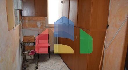 Продаж - Комерційна нерухомість 66 m² в Салоніках