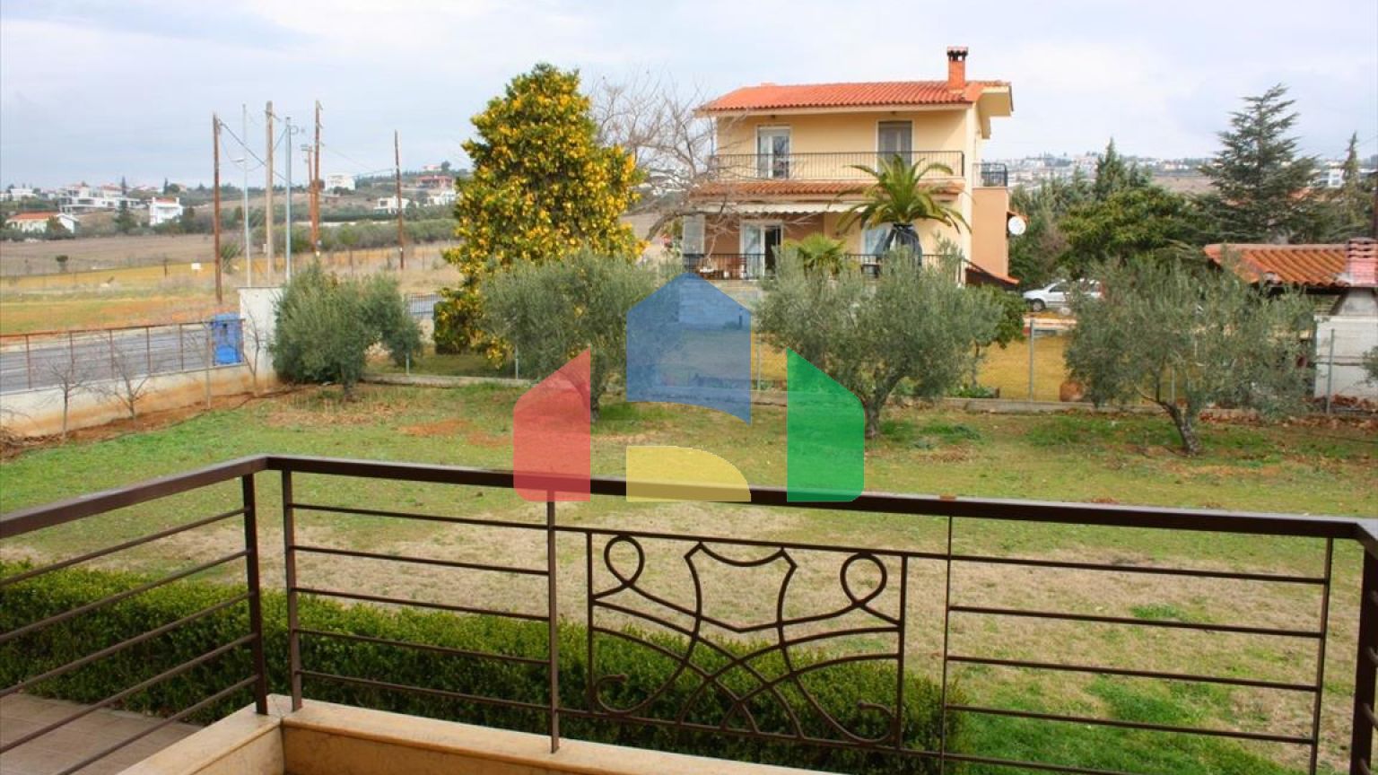 Продаж - Котедж 270 m² в Салоніках