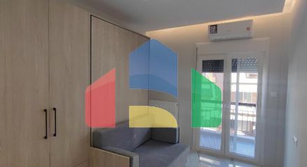 Продаж - Квартира 32 m² в Салоніках