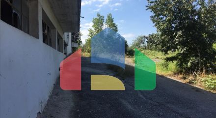 Продажа - Коммерческое помещение 1050 m² в Салониках